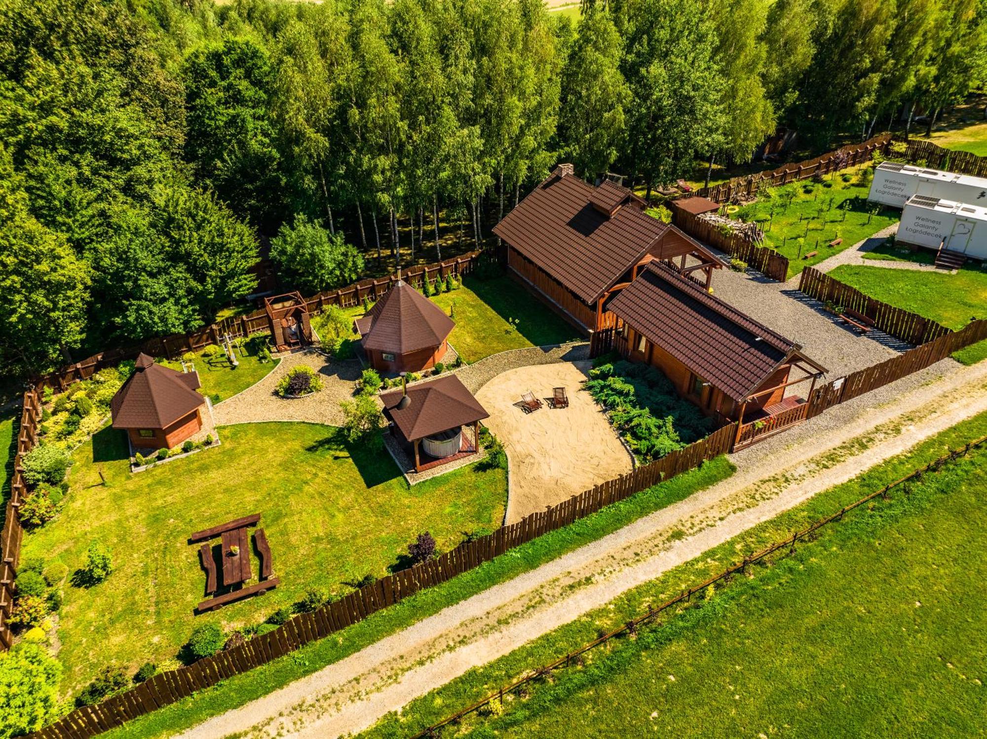 Siedlisko Carownica Family & Wellness Vila Lechów Exterior foto